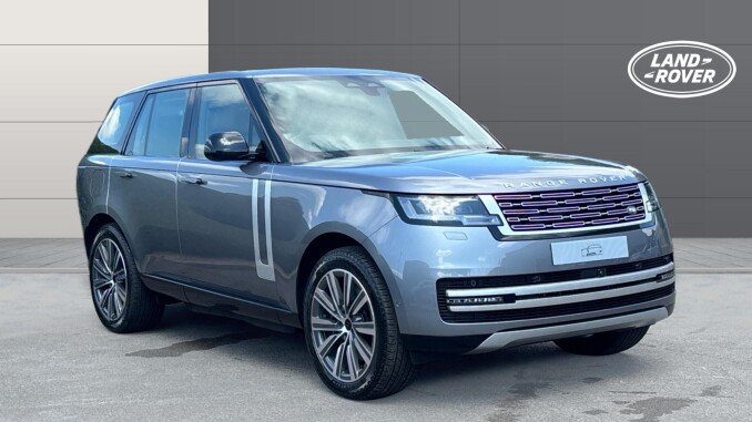 Land Rover Range Rover 3.0 P550e Autobiography 4dr Auto Estate - Image 1